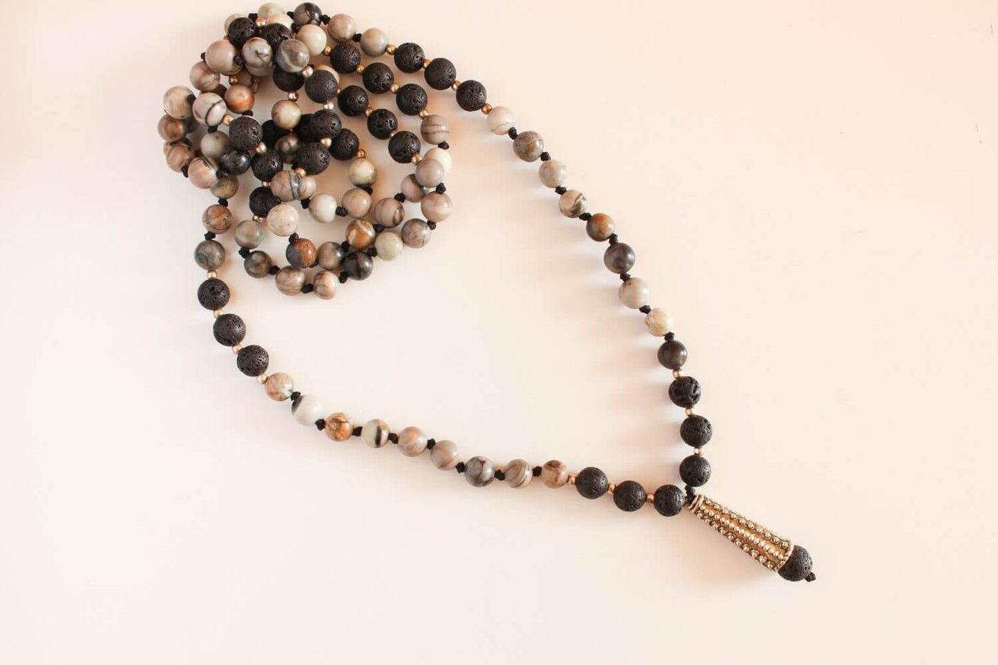 Japa Mala Piedra Volcanica con Jaspe - Piedras naturales y mostacilla de plata