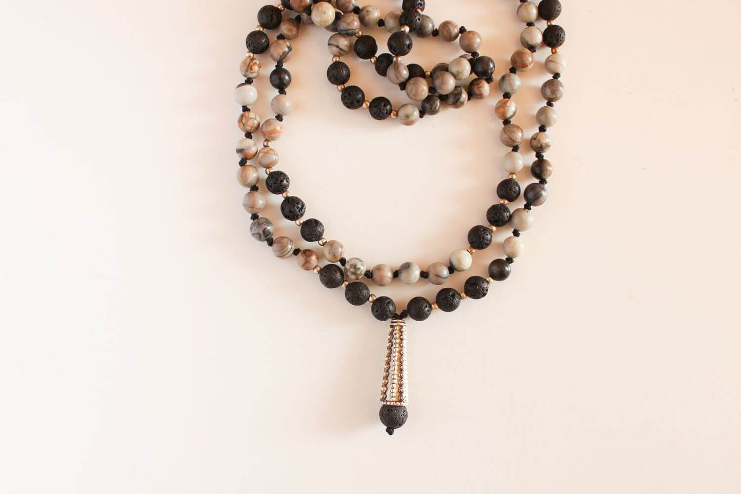 Japa Mala Piedra Volcanica con Jaspe - Piedras naturales y mostacilla de plata